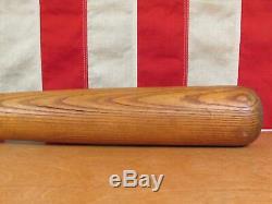 Vintage 60s Louisville Slugger H&B Wood Baseball Bat 125 Roger Maris Model 35