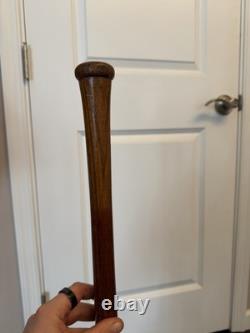 Vintage A. J. Reach Baseball Bat Adolph Camilli Player-Name Model (35) Vintage A. J. Reach Baseball Bat Adolph Camilli Player-Name Model (35)