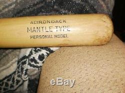 Vintage Adirondack 113A New York Yankees 1958-60 Mickey Mantle Baseball Bat