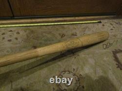Vintage Adirondack 302 Jim Davenport Game Used Baseball Bat