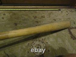 Vintage Adirondack 302 Jim Davenport Game Used Baseball Bat