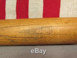 Vintage Adirondack Wood Baseball Bat Outfield Fungo Model 112 Great Shape 36