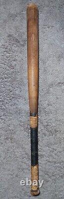 Vintage Antique 1940s WW2 Spalding 34 Game Used Baseball Bat