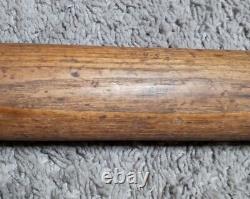 Vintage Antique 1940s WW2 Spalding 34 Game Used Baseball Bat