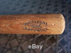 Vintage Antique Baseball Bat Zinn Beck Bat Co. 34 (Official Ash Softball) No. 16