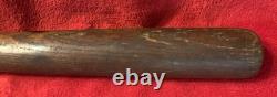 Vintage Babe Ruth Hillerich & Bradsby 35 Inch 35.6 Ounce Major League Model