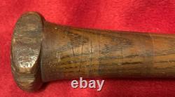 Vintage Babe Ruth Hillerich & Bradsby 35 Inch 35.6 Ounce Major League Model