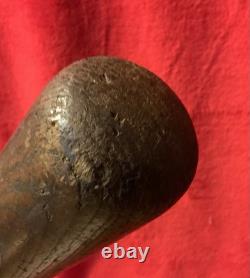 Vintage Babe Ruth Hillerich & Bradsby 35 Inch 35.6 Ounce Major League Model