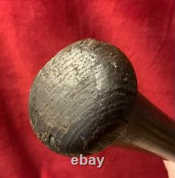 Vintage Babe Ruth Hillerich & Bradsby 35 Inch 35.6 Ounce Major League Model