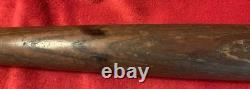 Vintage Babe Ruth Hillerich & Bradsby 35 Inch 35.6 Ounce Major League Model