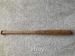 Vintage Babe Ruth Hillerich & Bradsby Baseball Bat Louisville Slugger 30 in 24oz