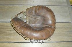 Vintage Baseball Catchers Equipment Guards Chest Protect Mask Glove Shoes Bat