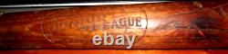 Vintage E. C. Simmons Junior League 35J Baseball Bat Made by Louisville Slugger Vintage E. C. Simmons Junior League 35J Baseball Bat Made by Louisville Slugger