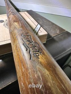 Vintage Favorite Double Header No. 114 Baseball Bat 1920s-1930s Era