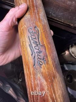 Vintage Favorite Double Header No. 114 Baseball Bat 1920s-1930s Era