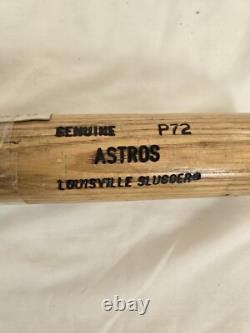Vintage Game Used Bat Autographed by Kenny Lofton Vintage Game Used Bat Autographed by Kenny Lofton