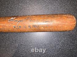 Vintage George Babe Ruth H&B Louisville Slugger 40BR Mini Baseball Bat 1920's