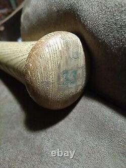 Vintage Hillerich & Bradsby 88 JACKIE ROBINSON LEAGUER WOODEN BASEBALL BAT H&B