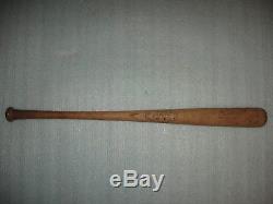 Vintage Hillerich & Bradsby Champion Mel Ott Model No. 8 Wood Baseball Bat 34in