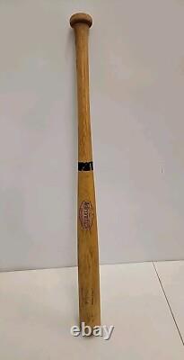 Vintage Hillerich & Bradsby Co Wooden Baseball Bat League antique wood Vintage Hillerich & Bradsby Co Wooden Baseball Bat League antique wood