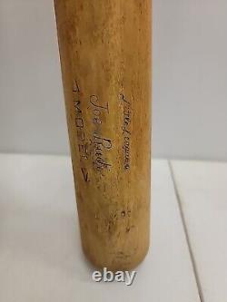 Vintage Hillerich & Bradsby Co Wooden Baseball Bat League antique wood