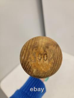 Vintage Hillerich & Bradsby Co Wooden Baseball Bat League antique wood Vintage Hillerich & Bradsby Co Wooden Baseball Bat League antique wood