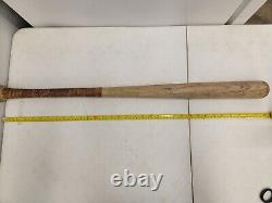 Vintage Hillerich & Bradsby Co Wooden Baseball Bat League antique wood