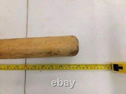 Vintage Hillerich & Bradsby Co Wooden Baseball Bat League antique wood