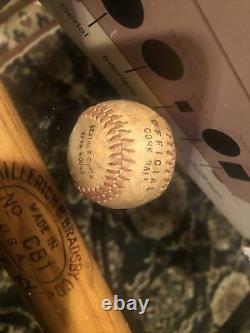 Vintage Hillerich & Bradsby Cork Baseball Bat with 1 Ball Bat near mint Rare Gift