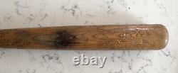 Vintage Hillerich & Bradsby Louisville Ky Champion No. 8 Baseball Bat