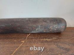 Vintage Hillerich & Bradsby Professional Baseball Bat 34 No. 16 Burnt Oil Finish