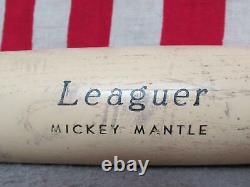 Vintage Hillerich & Bradsby Wood 88 Baseball Bat Leaguer Mickey Mantle HOF 31