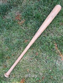 Vintage Hillerich Bradsby Wood Baseball Bat 14W Brown Chicago White Sox USA