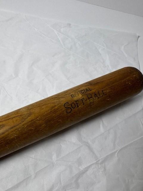 Vintage Hillerich & Bradsby Wooden Official Softball Bat Classic Wood Graphic