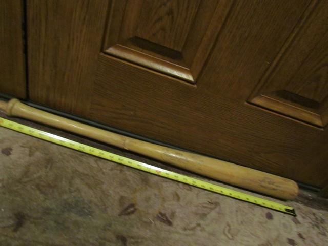 Vintage Hillerich And Bradsby 125s Jackie Robinson Baseball Bat