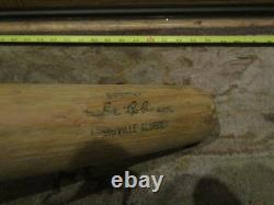Vintage Hillerich and Bradsby 125S Jackie Robinson Baseball Bat