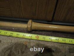 Vintage Hillerich and Bradsby Brooks Robinson Baseball Bat