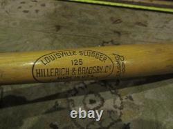 Vintage Hillerich and Bradsby Brooks Robinson Baseball Bat