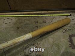 Vintage Hillerich and Bradsby Brooks Robinson Baseball Bat