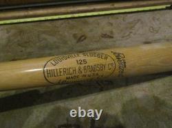 Vintage Hillerich and Bradsby Ken Boyer Baseball Bat