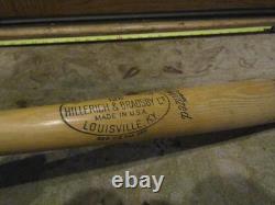 Vintage Hillerich and Bradsby Ken Boyer Baseball Bat