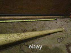 Vintage Hillerich and Bradsby Richie Ashburn Baseball Bat