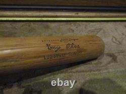 Vintage Hillerich and Bradsby Tony Oliva Little League Baseball Bat