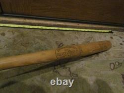 Vintage Hillerich and Bradsby Tony Oliva Little League Baseball Bat