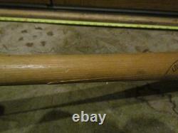 Vintage Hillerich and Bradsby Tony Oliva Little League Baseball Bat
