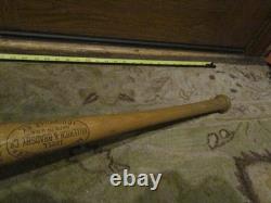 Vintage Hillerich and Bradsby Tony Oliva Little League Baseball Bat