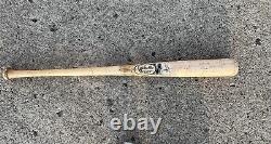 Vintage JULIO BORBON Texas Rangers Louisville Slugger Game Used Baseball Bat