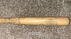 Vintage Jackie Robinson MacGregor Baseball Bat #2400 Wooden Powerated 34 RARE