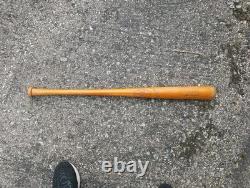 Vintage Joe Garagiola Wood Baseball Bat Rare Tough Bat