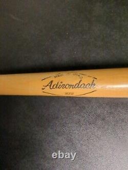 Vintage Joe Torre Yankees Adirondack Baseball Bat Big Stick Flame 302SF 32